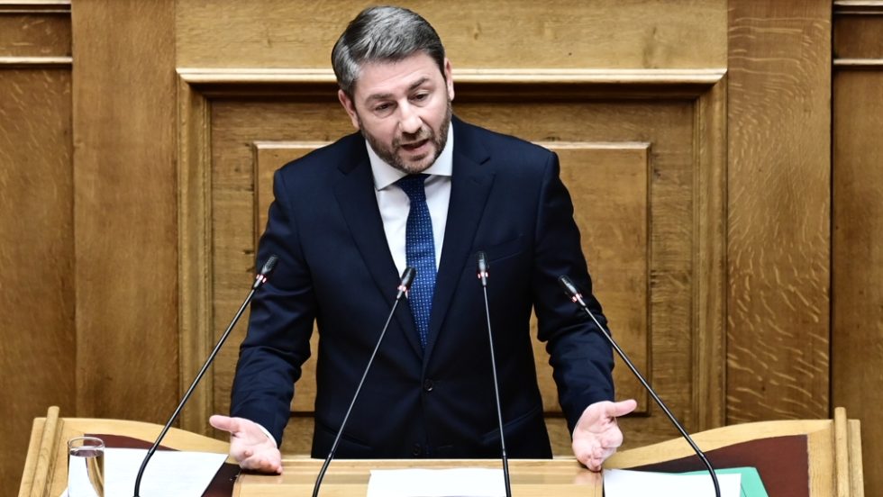 nikos androulakis